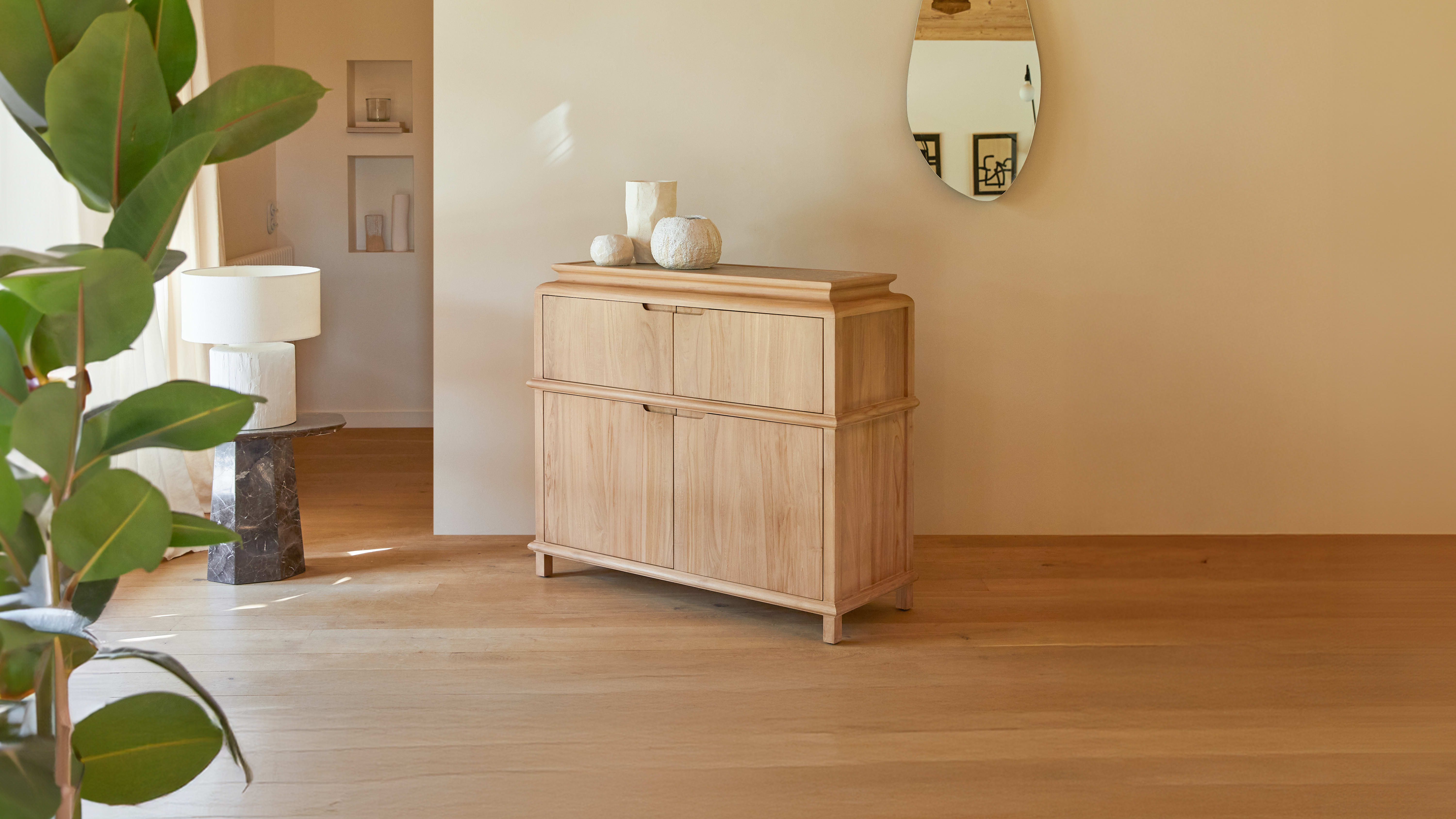 Außergewöhnliches Tischlerhandwerk und moderne Materialien für Möbel, die vom neuen Zeitgeist geprägt sind.